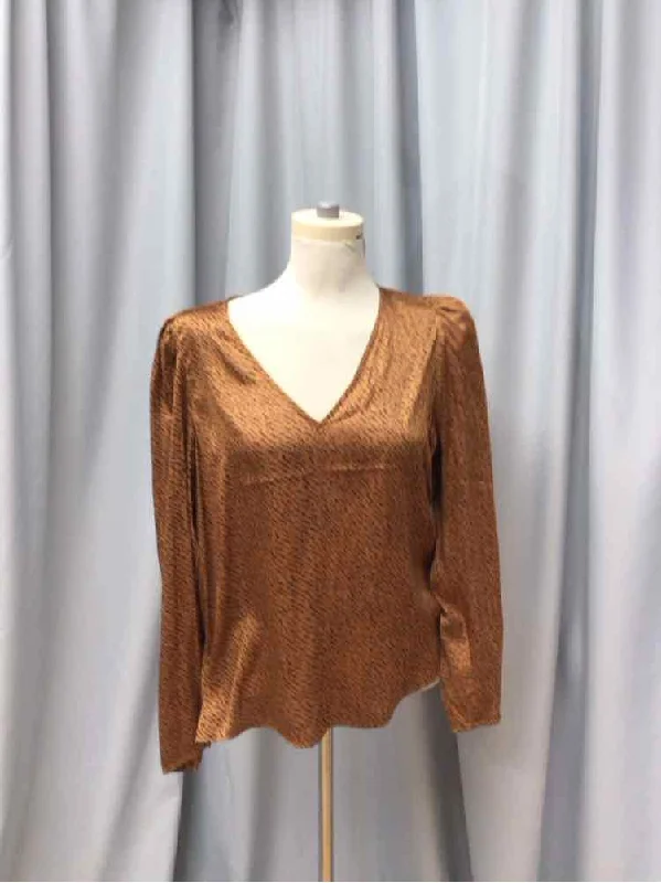 BANANA REPUBLIC SIZE LARGE Ladies BLOUSE