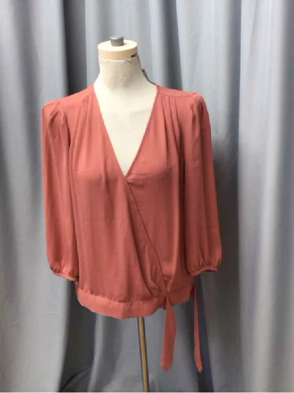 LOFT SIZE MEDIUM Ladies BLOUSE