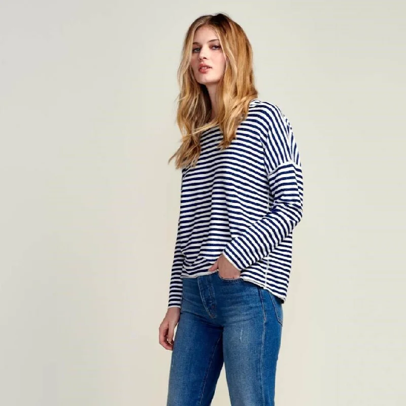 Facki Sweater (Blue Stripe)