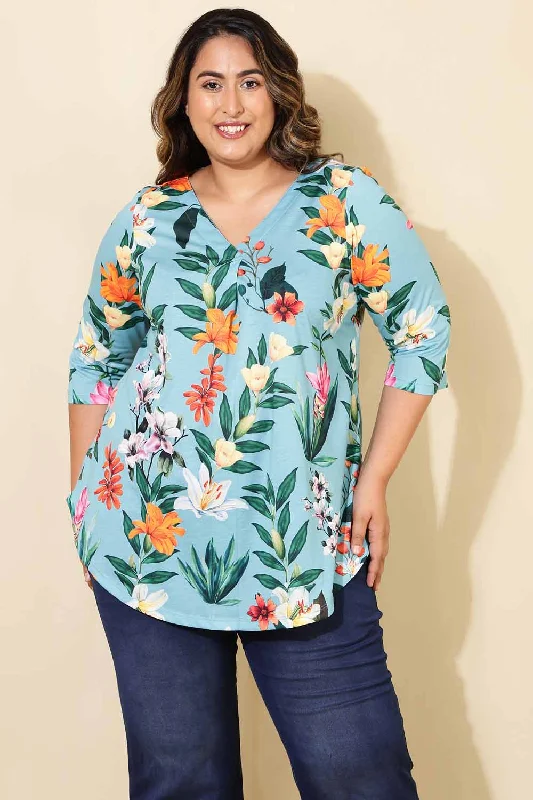 Plus Size Light Blue Floral Centre Pleat Top