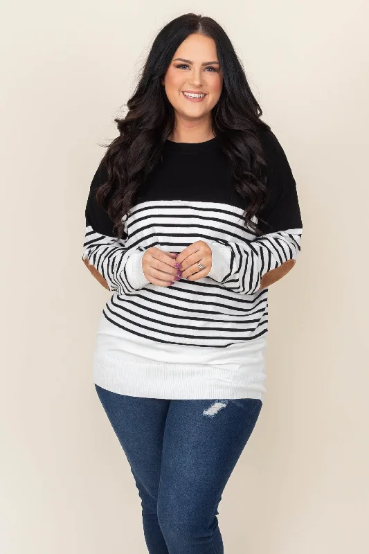 Winters In Cape Cod Sweater, Ivory Black